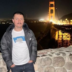 Meet your Posher, Mesut